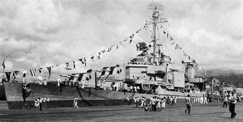 Uss Laffey Dd 724 Is Commissioned With Commander Frederick Becton In