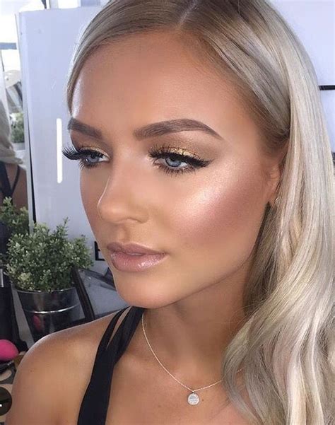 Natural Makeup Looks For Prom