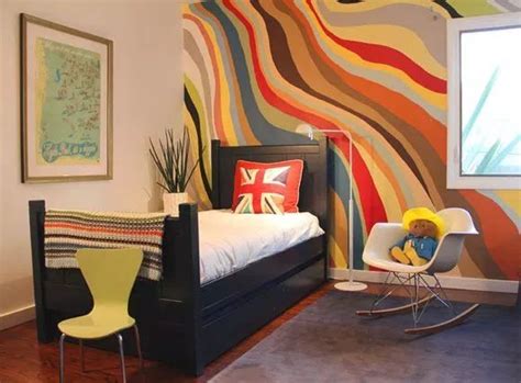 wavy painted stripe walls | Simple bedroom, Bedroom decor, Room colors