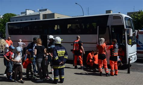 RMF24 Wypadek autobusu z dziećmi w Warszawie Wydarzenia w INTERIA PL