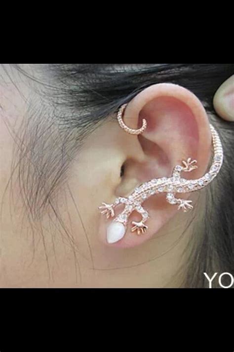 Beautiful Gecko Ear Cuff Https Facebook Pages Silvias