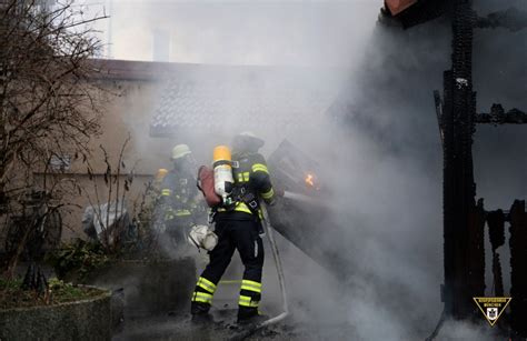 Brand eines Mülltonnenhäuschens Einsatzbericht München Giesing