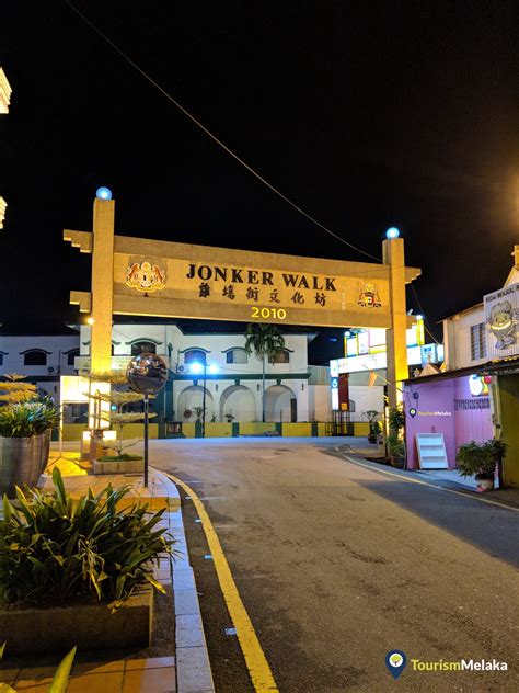 Jonker Walk - TourismMelaka.com