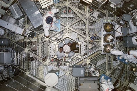 Skylab View From Airlock Hatch Looking Down Length Of Or Flickr