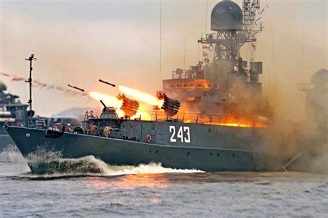 Надзвичайно високий рівень загрози РФ вивела в море ракетоносії Главком