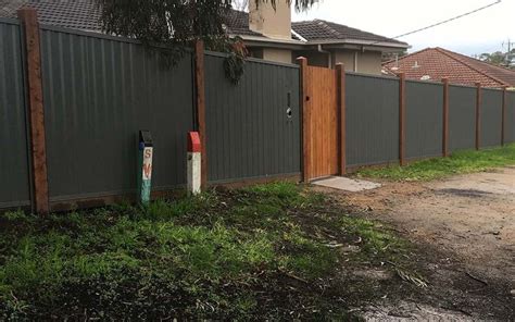 Colorbond Fencing Melbourne Dolphin Fencing Modern Fence Design