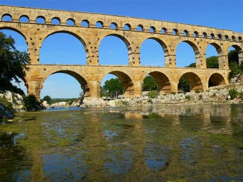 Pont Du Gard Vers Pont Du Gard Frankrijk Stock Foto Image Of Kajak