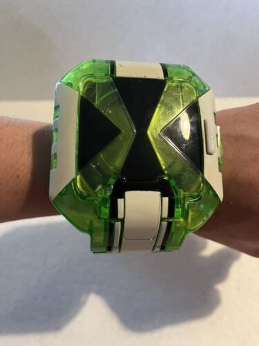 Ben 10 Omniverse Watch Omnitrix Touch V1 Roleplay Toy 2011 Tested And