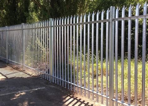 Notched Ft Steel Palisade Fencing Galvanized With W Section