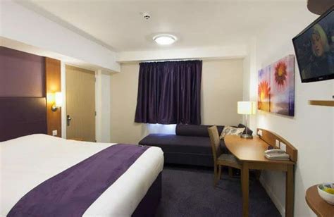 Premier Inn Rugby North Newbold, Rugby | Staycation Prices