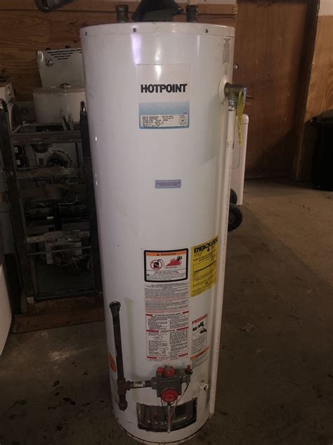 Hotpoint Gas Hot Water Tank 40 Gallon For Sale In Cleveland Oh Offerup