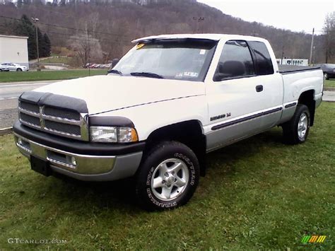 Bright White Dodge Ram Slt Extended Cab X Photo