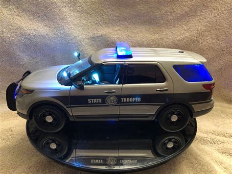 1/18 Scale North Carolina State Police Die-cast Ford Explorer Model ...