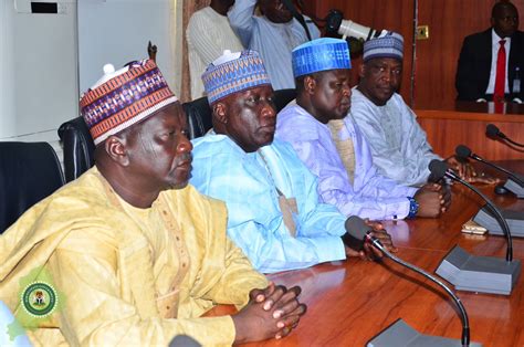 Nigerian Army University In Biu: Shettima Presents Land Certificates To Buratai - Politics - Nigeria