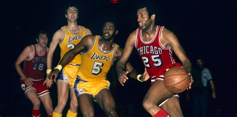 RIP: Chicago Bulls Great Chet Walker Passes Away