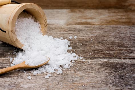 Magnesium flakes: Should I Be Using Them? | The Daily Struggle