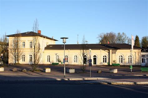 DB Empfangsgebäude des Bahnhofs Neustadt Holstein Flickr