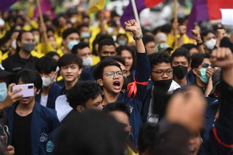 Tatkala Mahasiswa Tolak Kemunculan Partai Mahasiswa Indonesia ...