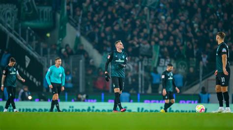 Pleiten Pech Und Pannen Werder Bremen Geht Beim Fc K Ln Unter