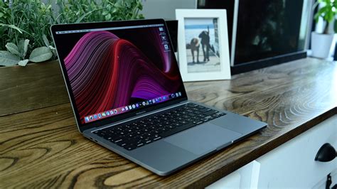 Review Apple S Entry Level 2020 13 Inch MacBook Pro Is Yesterday S