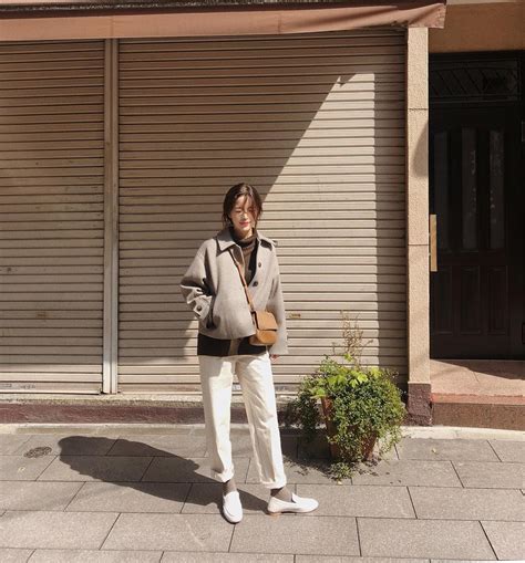 M A Ng N M Nay L I Hot O D D Ng Ng N Si U Xinh V C Bi T H P V I