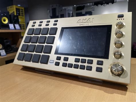 Gear Hunter Akai Mpc Live Gold