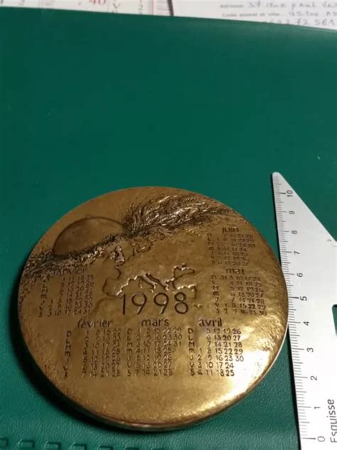 Big Medaille De Bronze Calendrier De La Monnaie De Paris Signee R