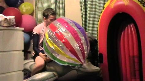 Beachball Inflation 107 Cm Youtube