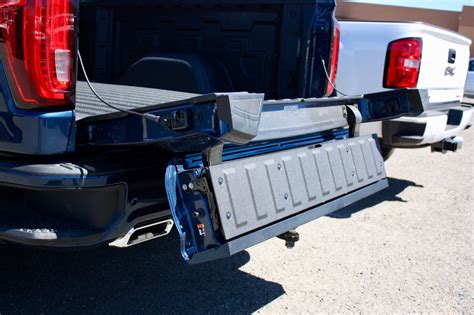 Gmc Sierra Multipro Tailgate Hits Hitch When Fully Extended Video Gm Authority