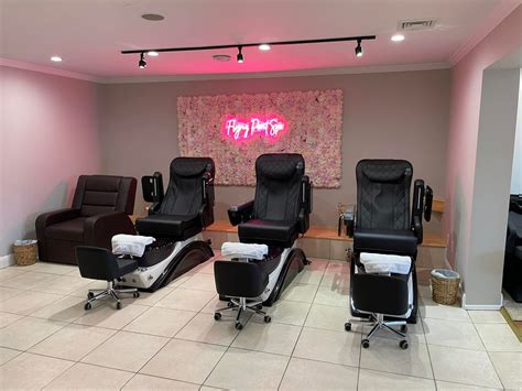 Hamptons Tan & Airbrush - 🙌 THE PERFECT GLOW 🙌 Tanning or let our