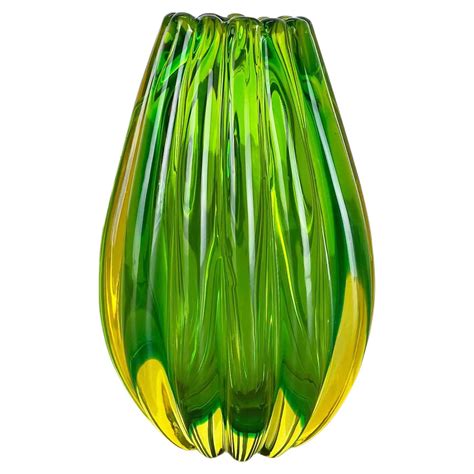 Red And Gold Murano Glass Vase By Barovier And Toso Cordonato D Oro For Sale At 1stdibs Red