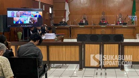 Irfan Suryanegara Mantan Ketua Dprd Jabar Dituntut Tahun Penjara