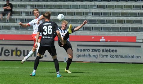 Bildergalerie Vom Spiel Der Regionalliga S Dwest Zwischen Dem Vfr Aalen