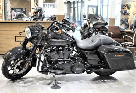 Harley Davidson Road King Special Flhrxs