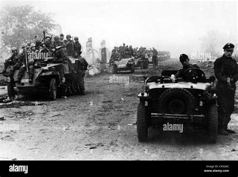 German Troops Netherlands Hi Res Stock Photography And Images Alamy