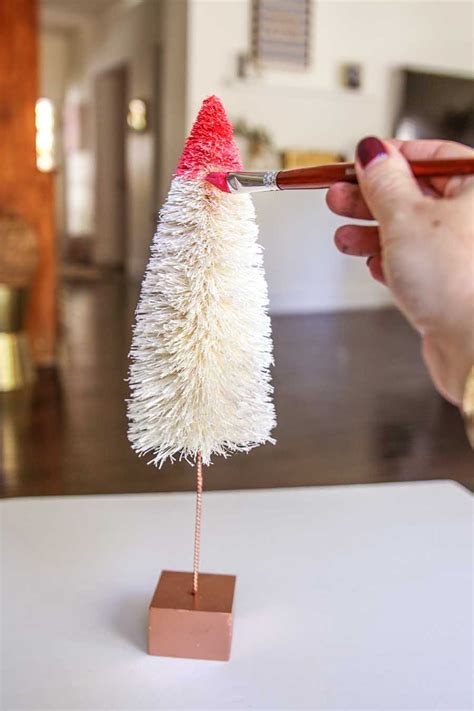 Ombre Bottle Brush Trees A 5 Minute Project Bottle Brush Christmas Trees Bottle Brush Trees