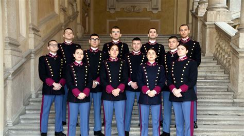 Giuramento All Accademia Militare Di Modena Tre Palermitani Entrano