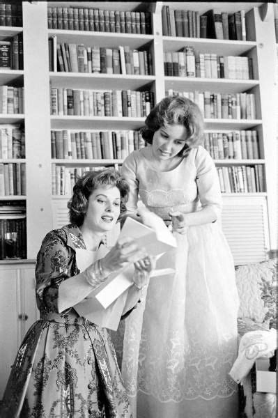 Maureen O'Hara and her daughter photographed by J R Eyerman, 1961 ...