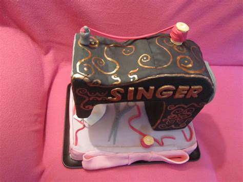 The C Queen Tarta M Quina De Coser Singer Para Una Mam Modista