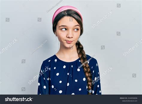 104573 Girls Stare Images Stock Photos And Vectors Shutterstock