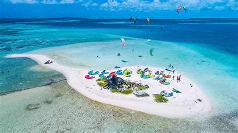 FOTOGRAFÍA AÉREA CON DRONE EN LOS ROQUES OrgBluewater