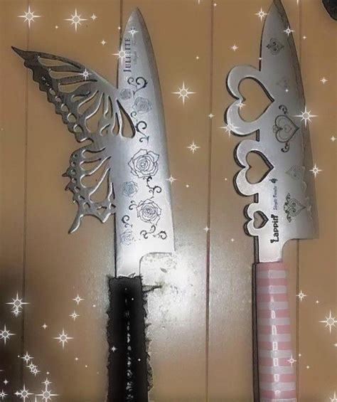 Pin By 𖤐 On Yipeeee Pretty Knives Knife Aesthetic Pink Grunge