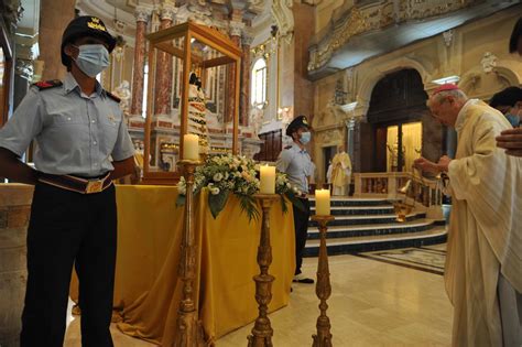 La Statua Della Madonna Di Loreto A Martina Franca Dal Al