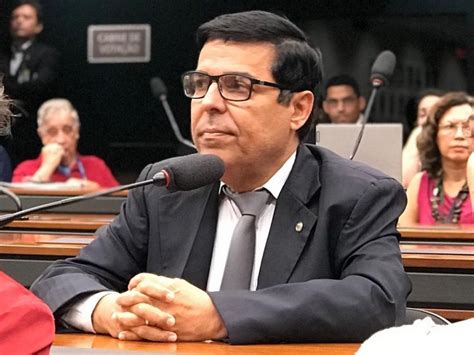 Deputado Prof Paulo Fernando Uma voz em defesa da independência dos