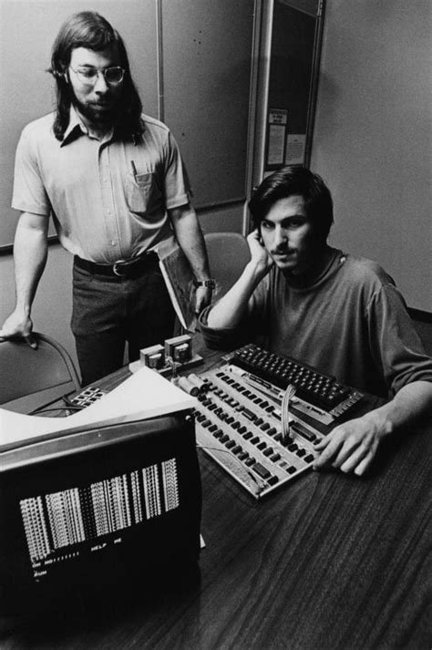 Steve Jobs and Steve Wozniak with the Apple-1 computer, 1976 ...