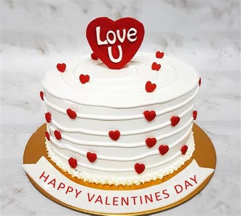 Love You Theme Cake