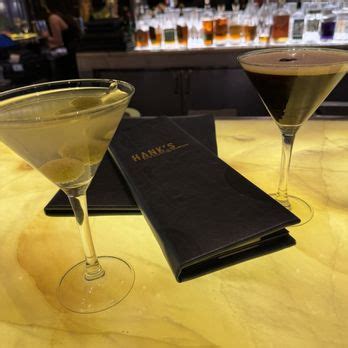 HANKS FINE STEAKS MARTINIS Updated November 2024 1804 Photos