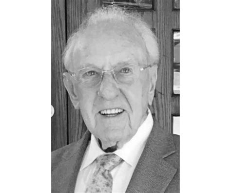 The Herald Dispatch Obituary That Broke the Internet - k5db4dd