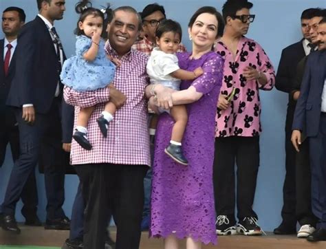 While Her Husband Mukesh Ambani Asia S Richest Man Wears A Basic