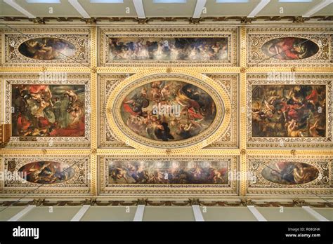 Ceiling rubens whitehall banqueting house hi-res stock photography and ...